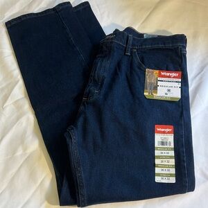 Wrangler Men’s Regular Fit Dark Blue Jeans 36x32